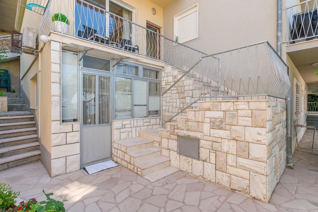 Apartments Mia Omiš Exterior foto